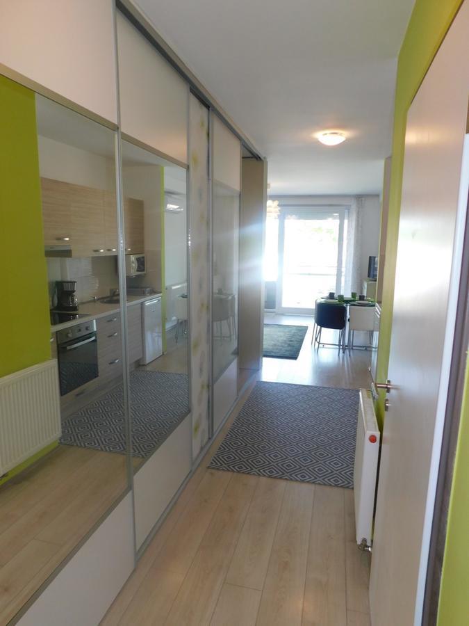 Relax Apartman Apartment Zamardi Bagian luar foto